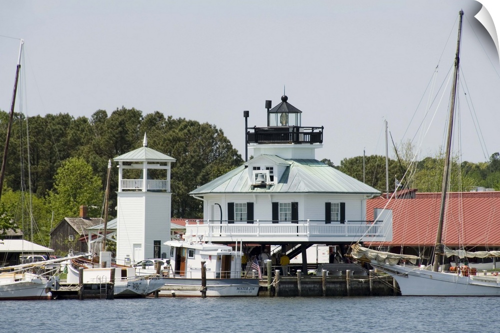 Lighthouse on the Chesapeake Bay Maritime Museum, Miles River, Maryland