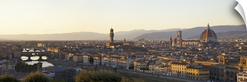 Panoramic view of Ponte Vecchio, River Arno, Florence, Tuscany, Italy