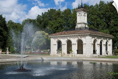 Pavilion at Lancaster Gate fountains, Hyde Park, London, England