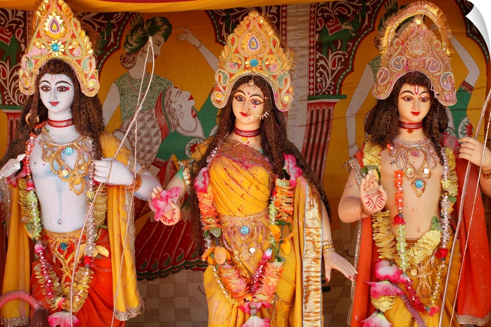 Rama, Sita and Rama again, Goverdan, Uttar Pradesh, India, Asia.