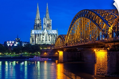 Rhine bridge and Cathedral of Cologne, North Rhine-Westphalia, Germany