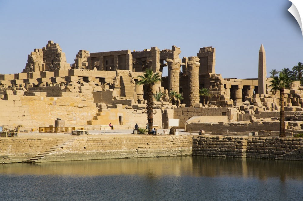 Sacred Lake, Karnak Temple Complex, UNESCO World Heritage Site, Luxor, Thebes, Egypt, North Africa, Africa