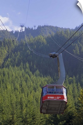 Skyride cable car up to the top of Grouse Mountain, Vancouver, British Columbia, Canada