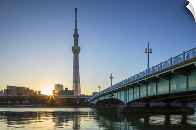Skytree and Sumida River at dawn, Tokyo, Honshu, Japan, Asia