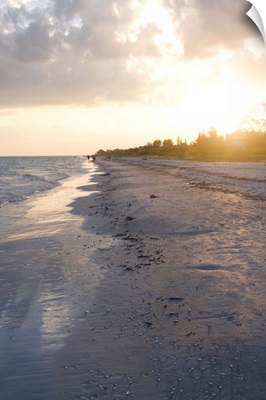 Sunset on beach, Sanibel Island, Gulf Coast, Florida
