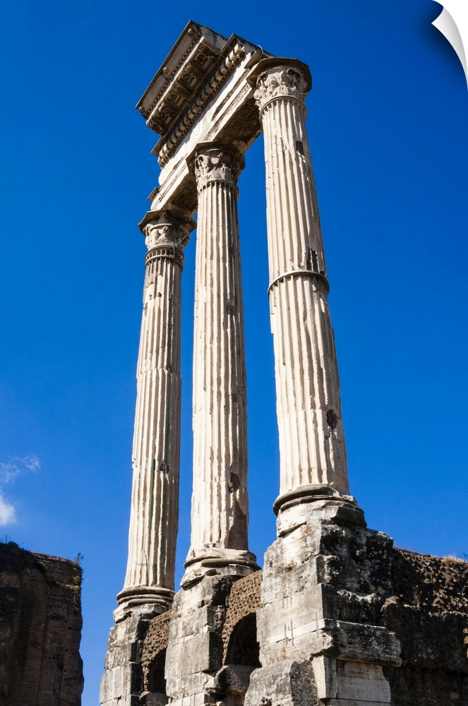 Temple of Castor and Pollux, Tempio dei Dioscuri (Dioskouri), Roman Forum, UNESCO World Heritage Site, Rome, Lazio, Italy,...