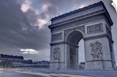 The Arc de Triomphe at dusk, Paris, France, Europe