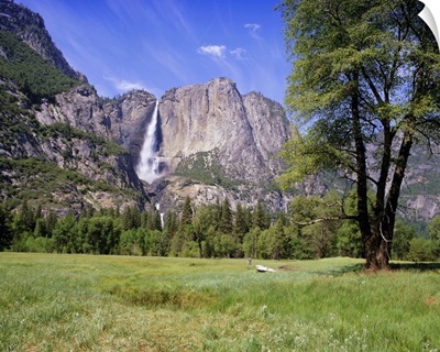 Upper Yosemite Falls, Yosemite National Park, California
