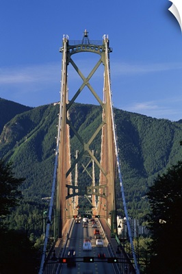 View northwards over the Lions Gate Bridge, Vancouver, British Columbia, Canada