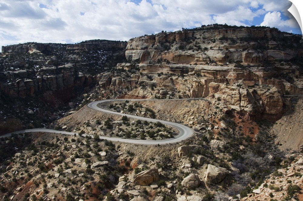 Winding mountain road in plateau and canyon country, Colorado National Monument