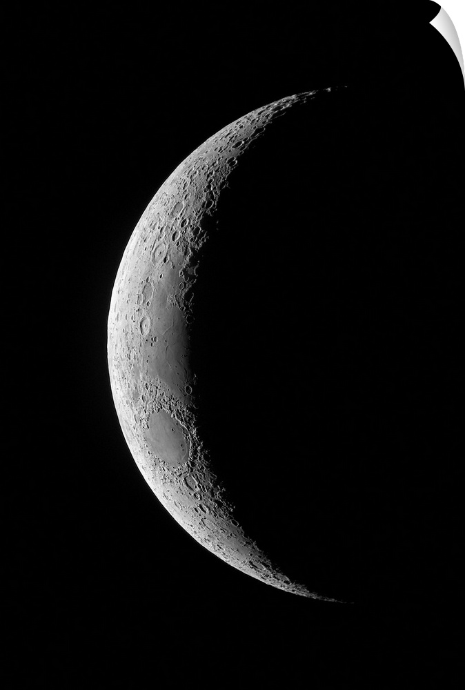 Waxing crescent Moon. Photographed from Buenos Aires, Argentina, on 20 October 2012.