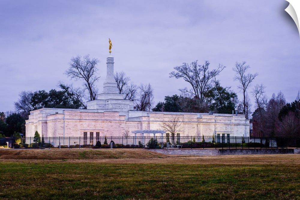 Dedicated in 1999, the Baton Rouge Louisiana Temple was the first temple to be built in its state. It is surrounded by lus...