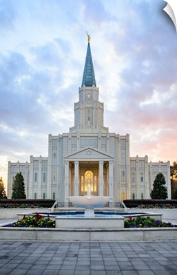 Houston Texas Temple, Red and Blue, Spring, Texas
