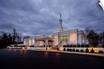 Louisville Kentucky Temple, Twilight, Crestwood, Kentucky