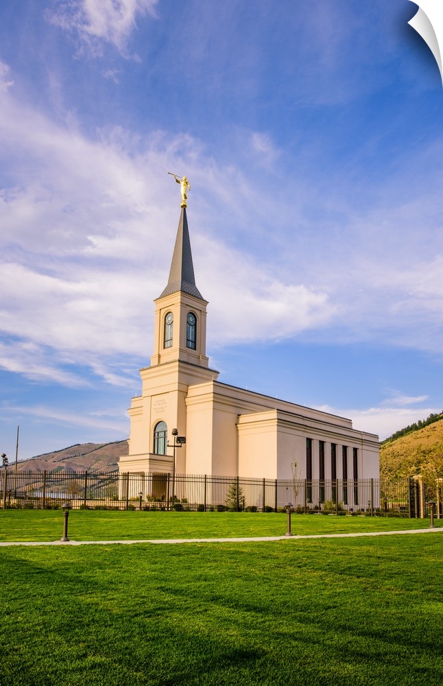 The Star Valley Wyoming Temple is located in Afton, Wyoming. The design of the temple was modeled after the Star Valley Ta...