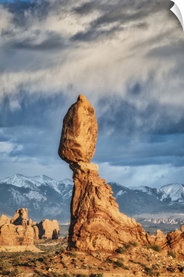 Balanced Rock In Arches National Park At Sunset