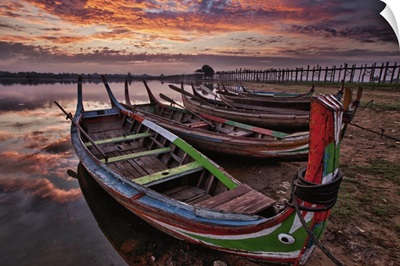 Longtail boats by the Ubein bridge in Mandalay, Burma