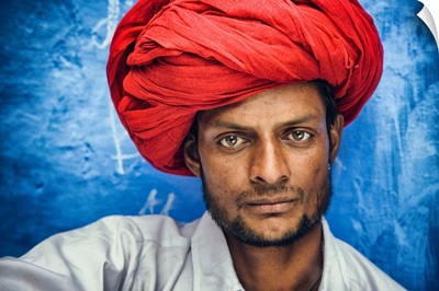 Man with red turban in the Blue City of Jodhpur, India