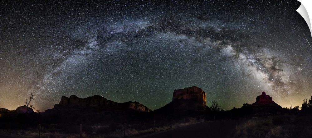 Milky Way panorama over the red rocks of Sedona, Arizona
