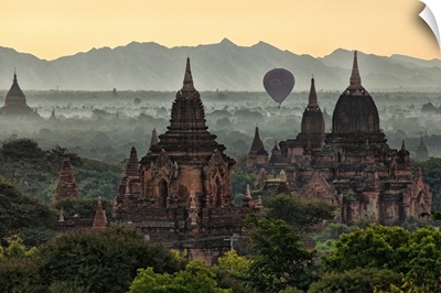Temples of Bagan, Burma at sunrise