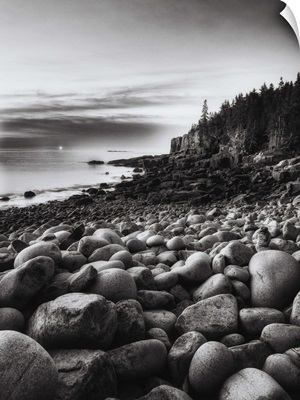 The rocky cliffs of Acadia National Park in Maine