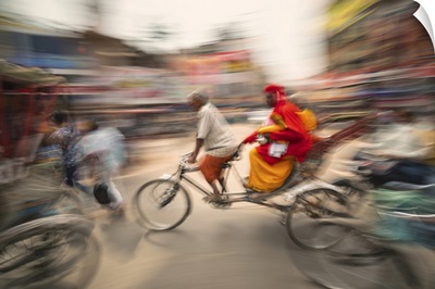 Traffic In Busy Intersection In Varinasi, India