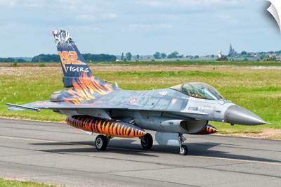 A Turkish Air Force F-16C Fighting Falcon on the flight line at Cambrai Air Base, France