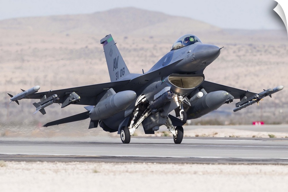 A U.S. Air Force F-16C Fighting Falcon landing at Nellis Air Force Base, Nevada.