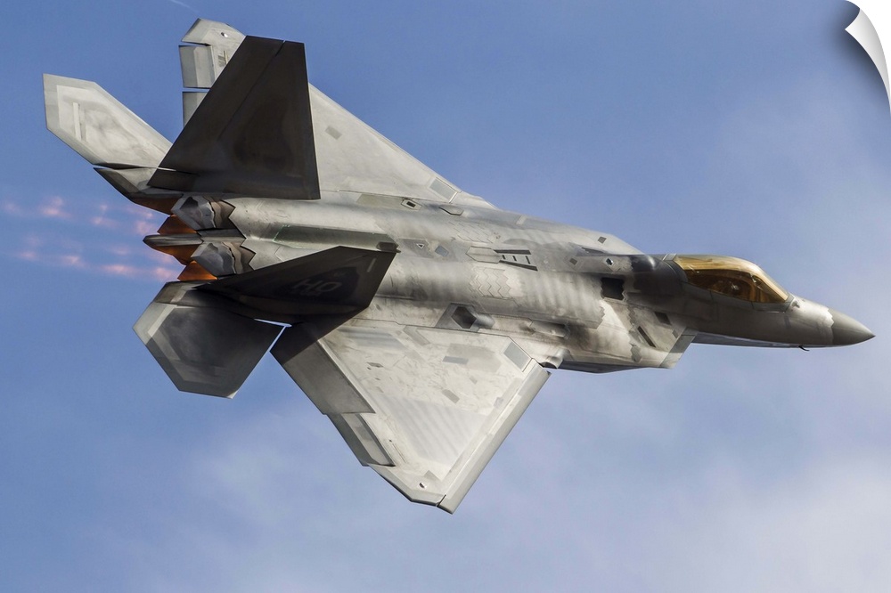 A U.S. Air Force F-22 Raptor makes a fast flyby at Stead Field, Reno, Nevada.