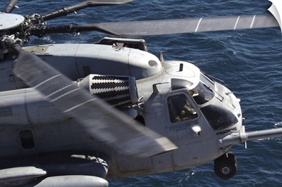 A US Marine Corps CH53E Super Stallion helicopter