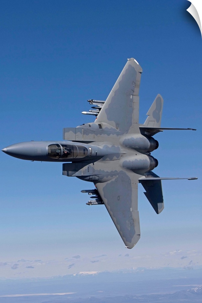 An F-15 Eagle from the 173rd Fighter Wing conducts air-to-air training over Central Oregon.