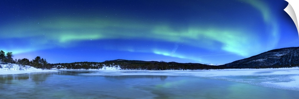 Aurora Borealis, Tennevik Lake, Troms, Norway..