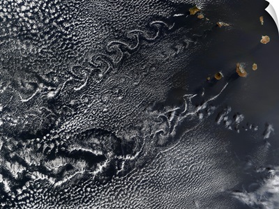 Cloud vortices over the Cape Verde islands