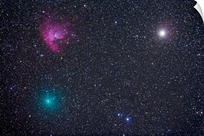 Comet Hartley 2 near the Pacman Nebula, NGC 281, in Cassiopeia