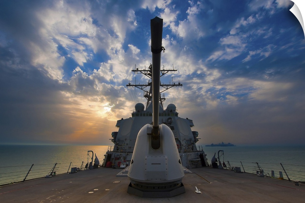 Arabian Sea, March 22, 2011 - The guided-missile destroyer USS Higgins (DDG-76) is underway in the Arabian Gulf.