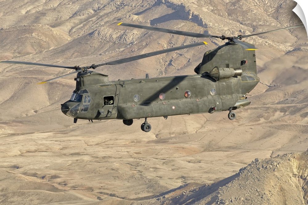 Italian Army CH-47C Chinook helicopter in flight over Afghanistan in support of the International Security Assistance Forc...