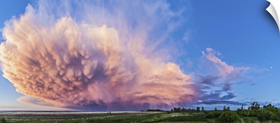Panoramic view of mammatocumulus clouds, Alberta, Canada