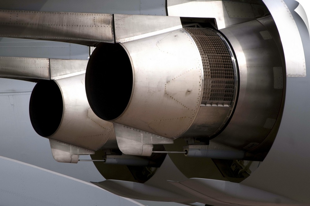 The engines on a C-17 Globemaster of the U.S. Air Force.