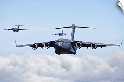 US Air Force C-17 Globemaster's in flight