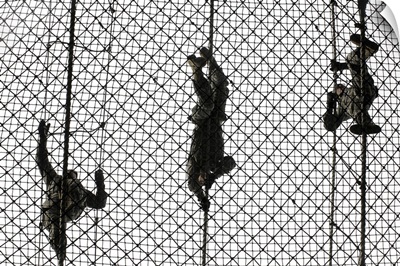 US Army Recruits Completing An Obstacle At Victory Tower During Basic Combat Training