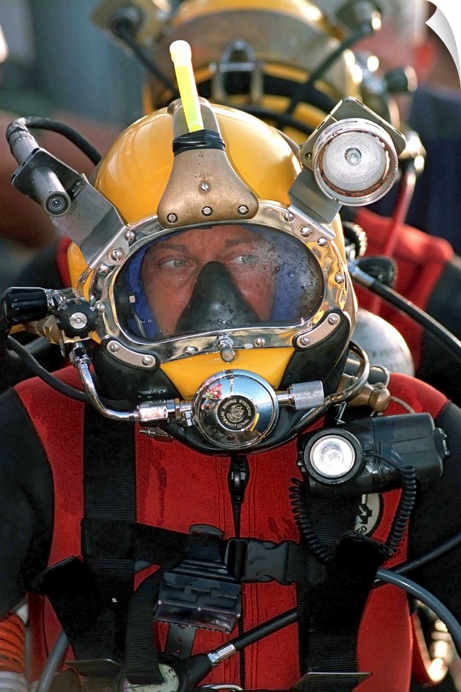 US Navy Officer wears the MK21 Mod One diving helmet