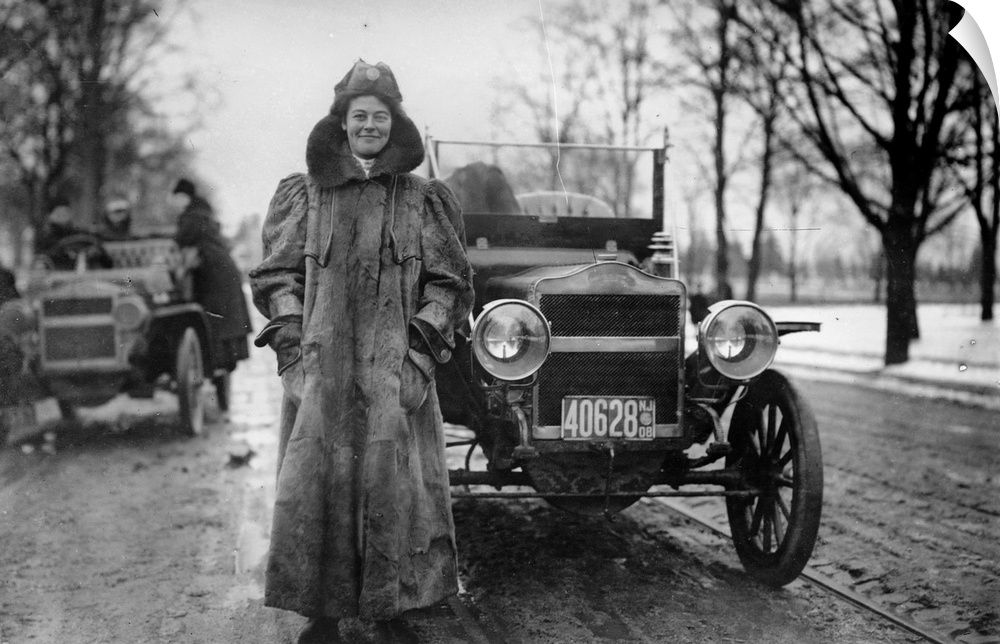 (1886-1983). American car driver. Photograph, c1910.