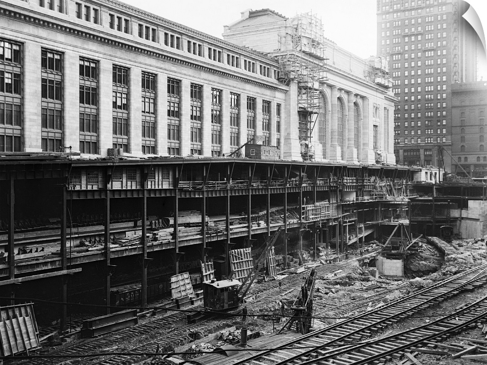 Construction on Grand Central Station in New York City. Photograph, c1908.