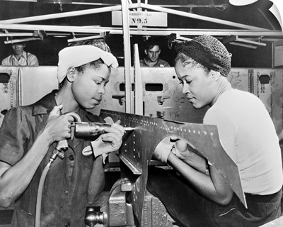 Douglas Aircraft Factory, Two women at work