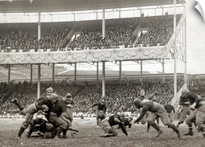 Football game between the U.S. Army and U.S. Navy, New York City, 1916