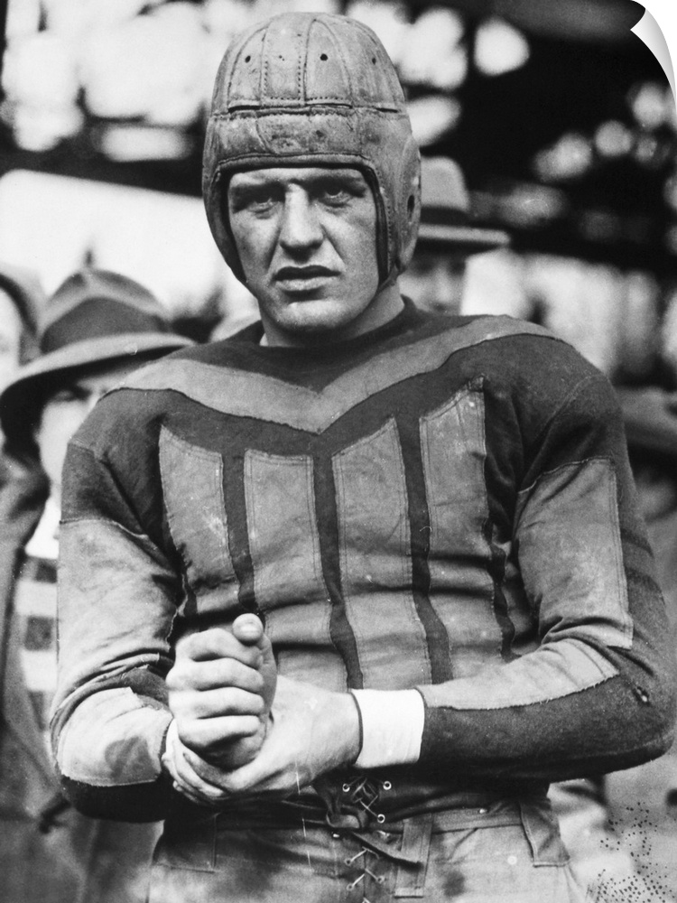(1903-1991). American football player.