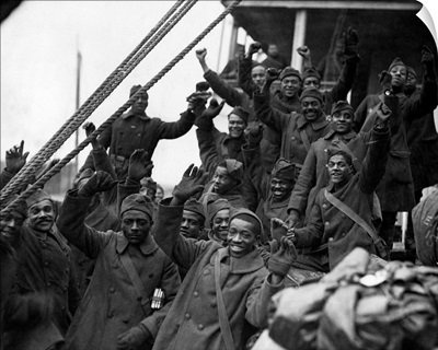 Members of the 369th Infantry Regiment arriving back in New York City, 1918