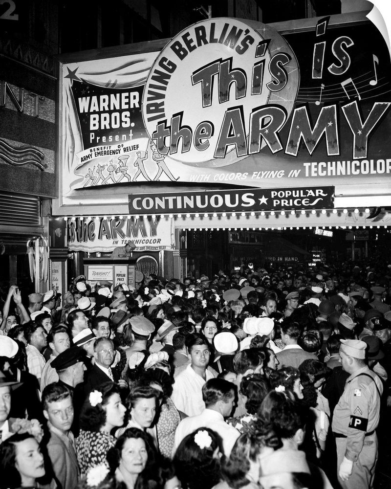 The world premiere of 'This is the Army' at the Hollywood Theatre, Broadway, New York City, 1943.