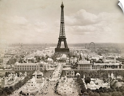 Paris: Eiffel Tower, 1900