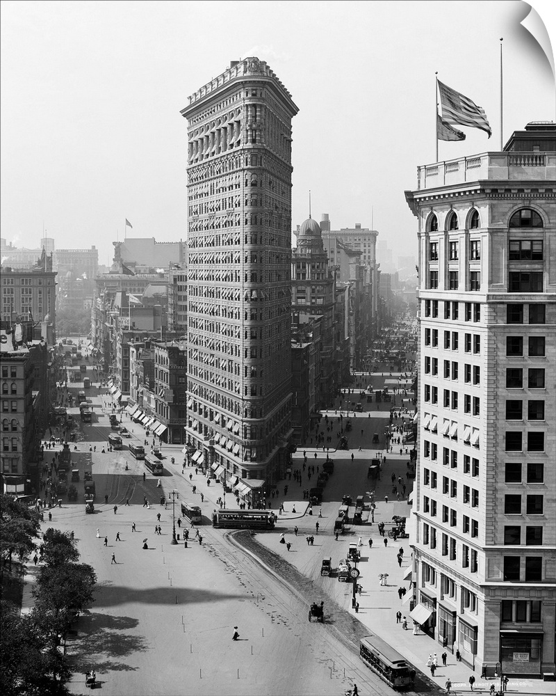 The Flatiron Building in New York City. Photograph, c1908.